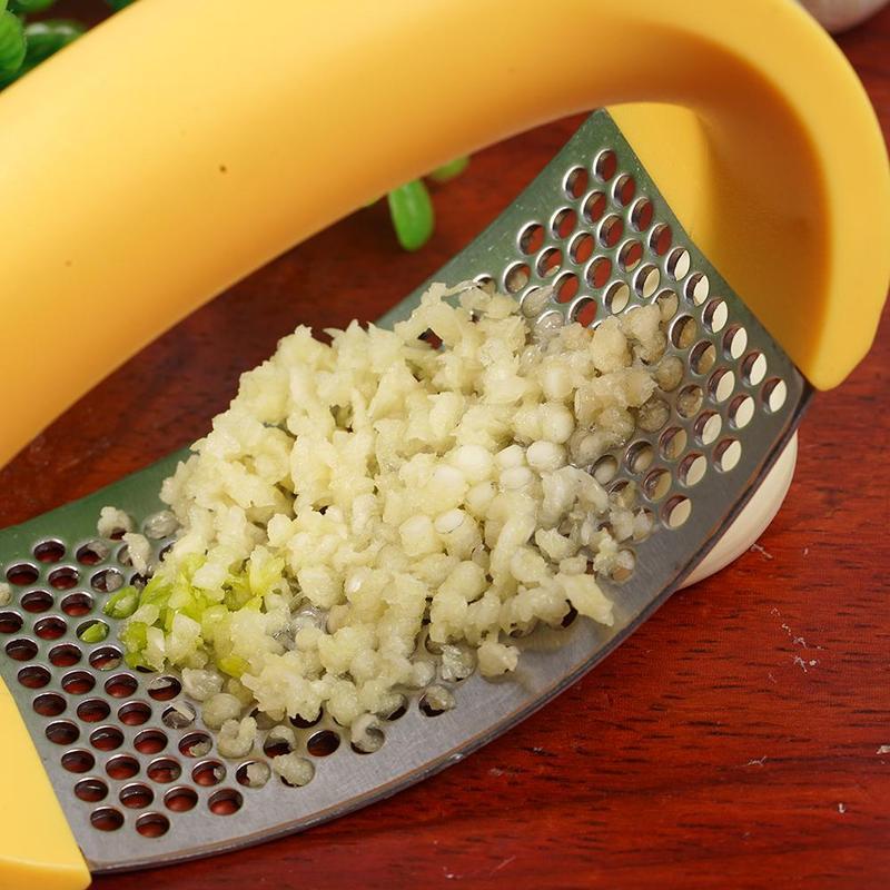 Stainless Steel Garlic Masher - Elevura Elevura Stainless Steel Garlic Masher