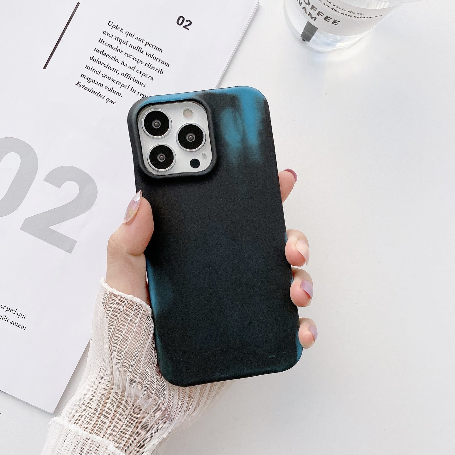 Heat-sensitive Color-changing | Phone Case - Elevura Elevura Black Blue / IPhone13 Color Changing